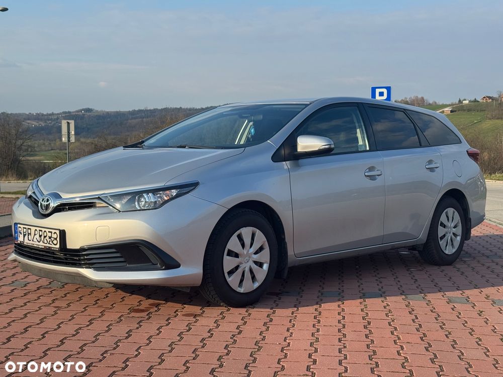 Toyota Auris 1.6 Active - 4