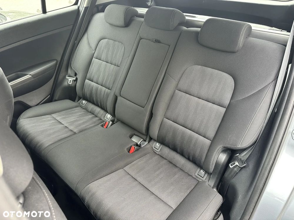 Kia Sportage 1.6 GDI M 2WD - 40