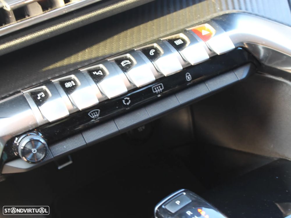 Peugeot 3008 PureTech 130 Stop & Start GPF EAT8 Allure - 25