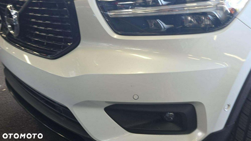 Volvo XC 40 T5 AWD R-Design - 14