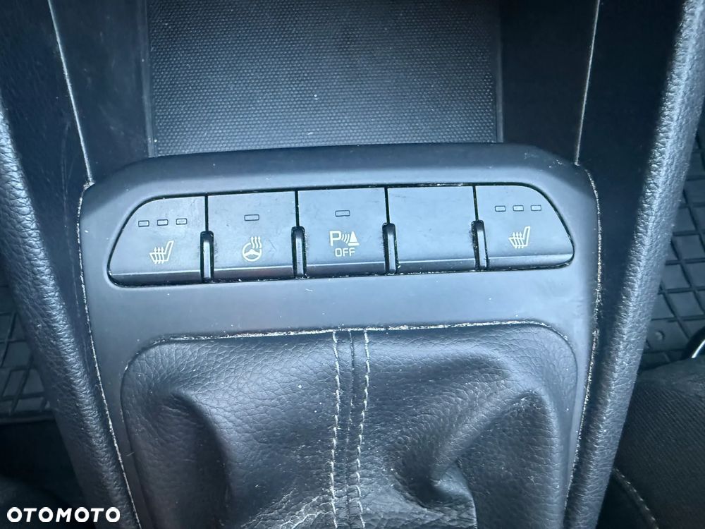 Kia Stonic 1.2 M - 19