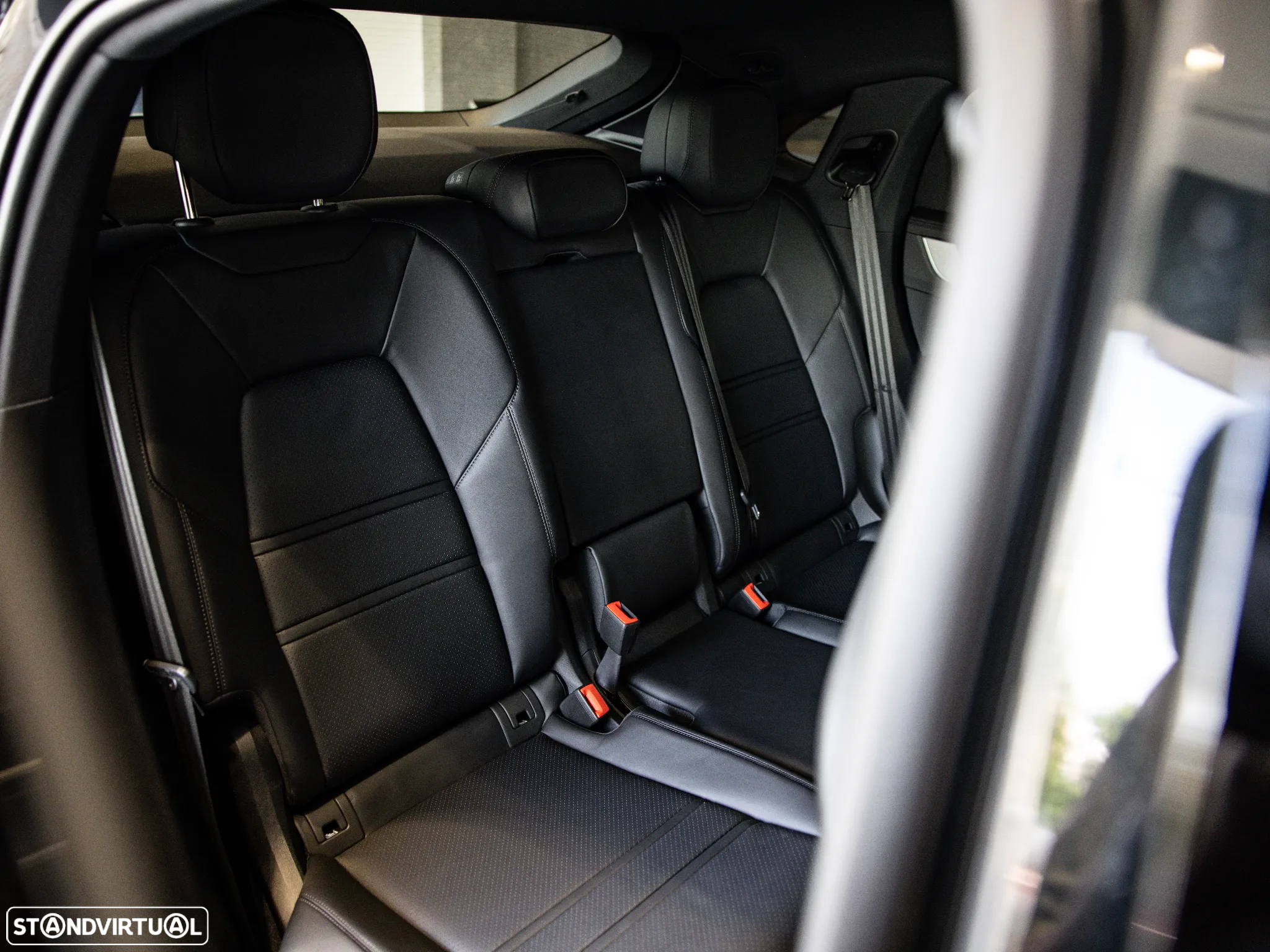 Porsche Cayenne Coupé E-Hybrid - 44