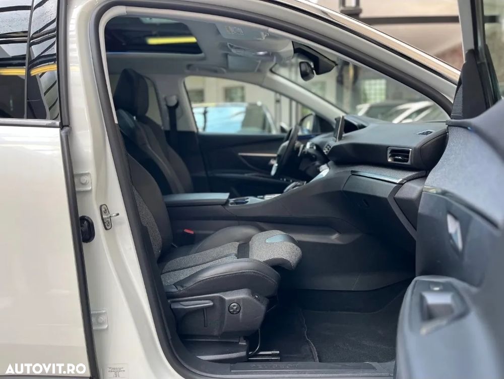 Peugeot 3008 - 18