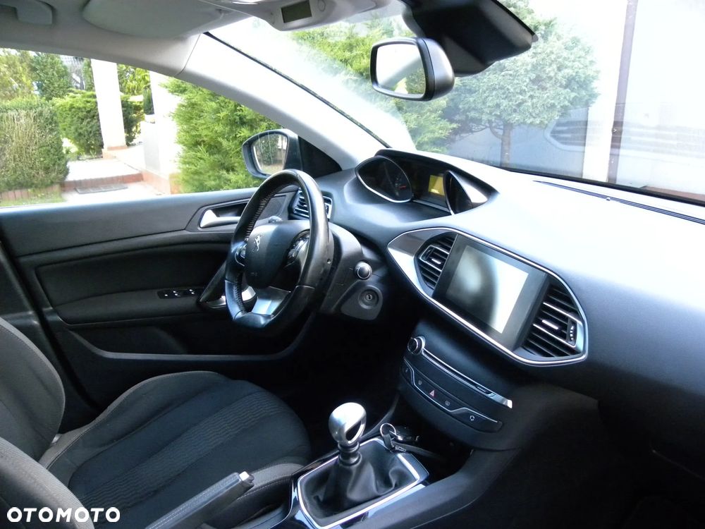 Peugeot 308 PureTech 130 Stop & Start Style - 18