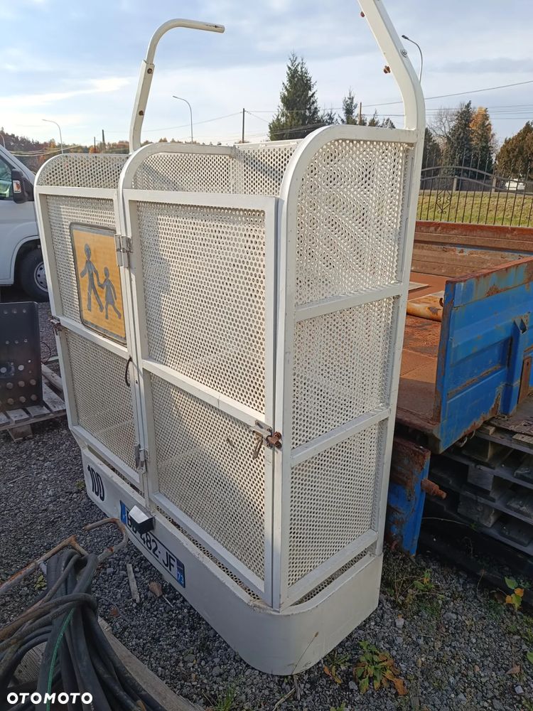 Volkswagen Crafter ligneo 23 miejsca 2,5TDI-165KM webasto retarder klima - 20