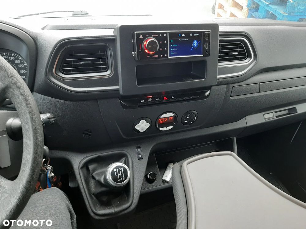 Renault Master - 9