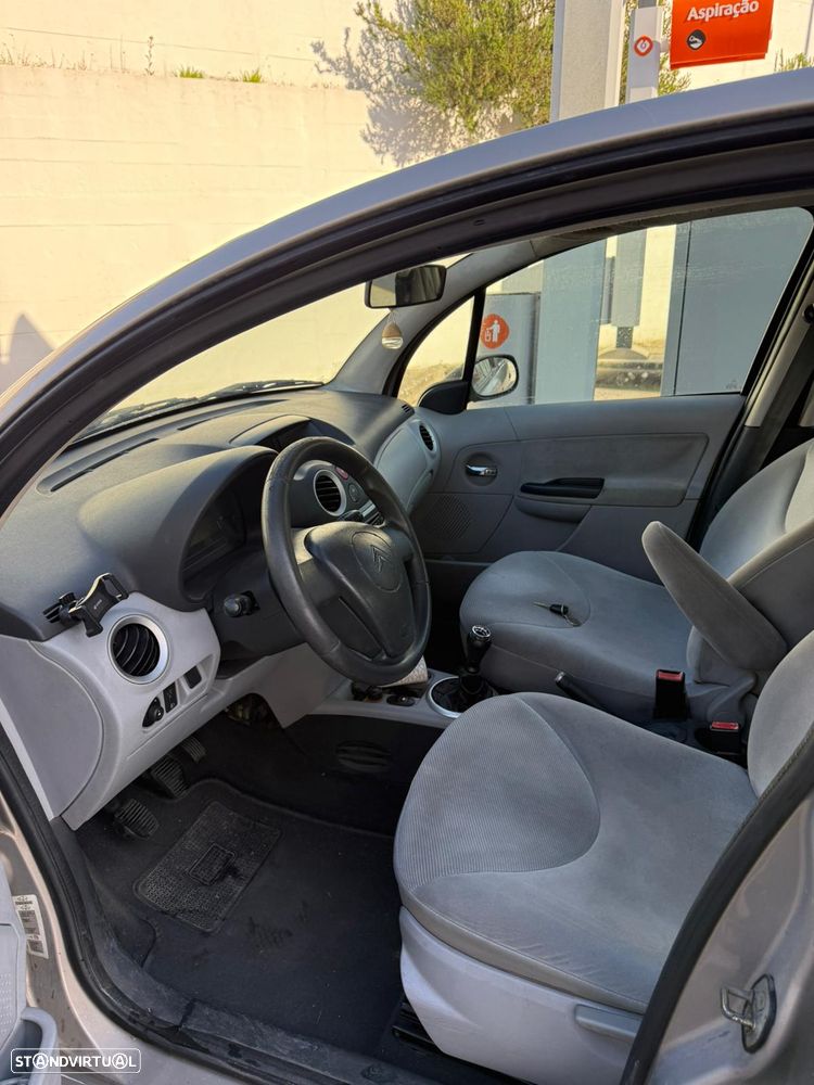 Citroën C3 1.4 Exclusive - 4