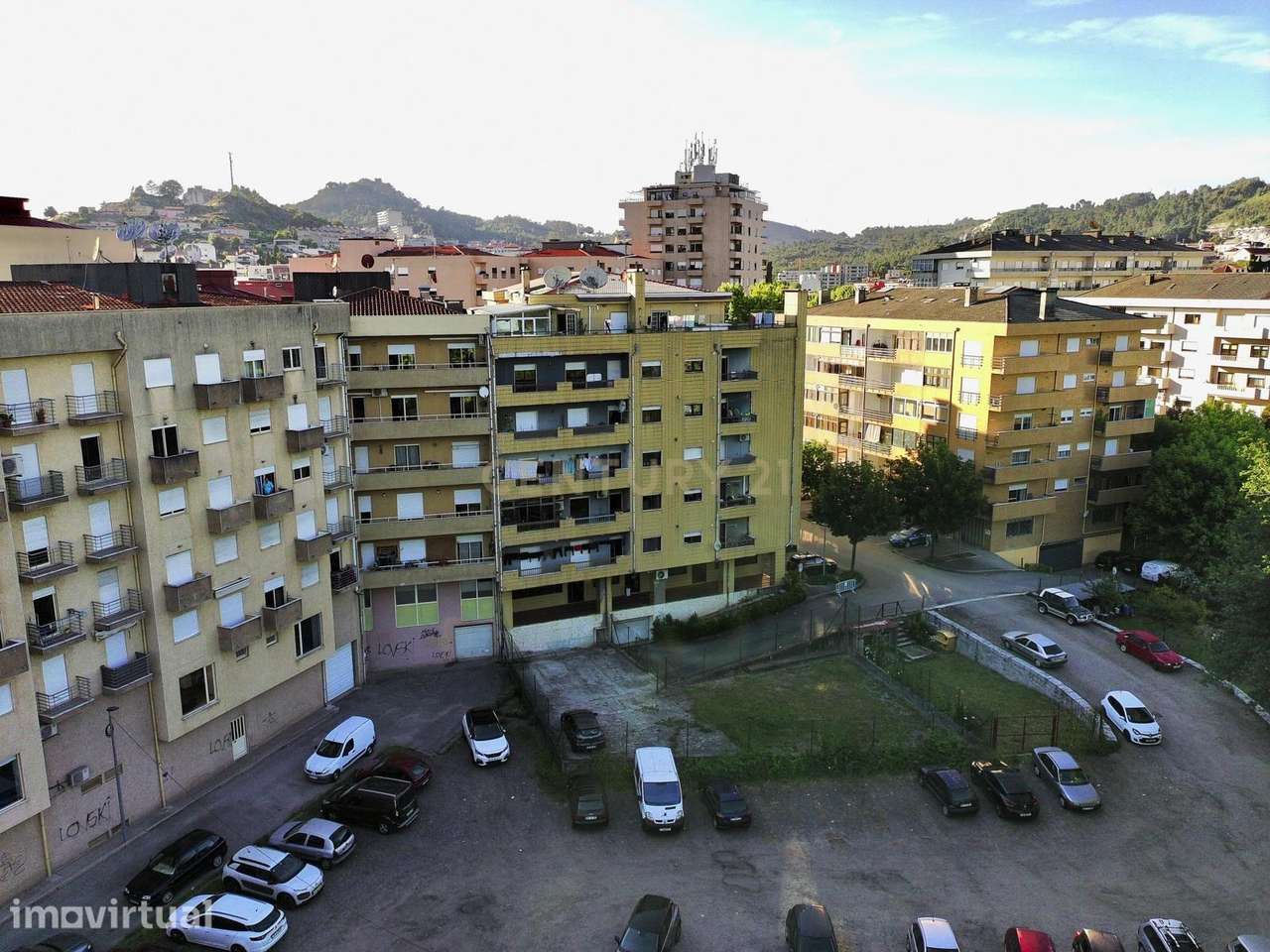 Apartamento T3 centro Povoa de Lanhoso - Grande imagem: 3/50