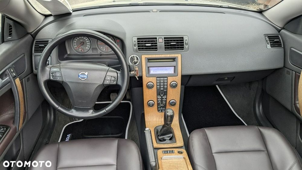 Volvo C70 - 28