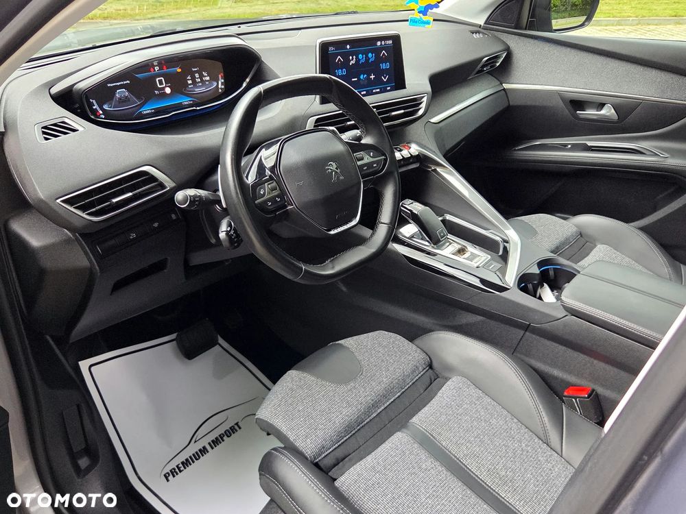 Peugeot 5008 - 2