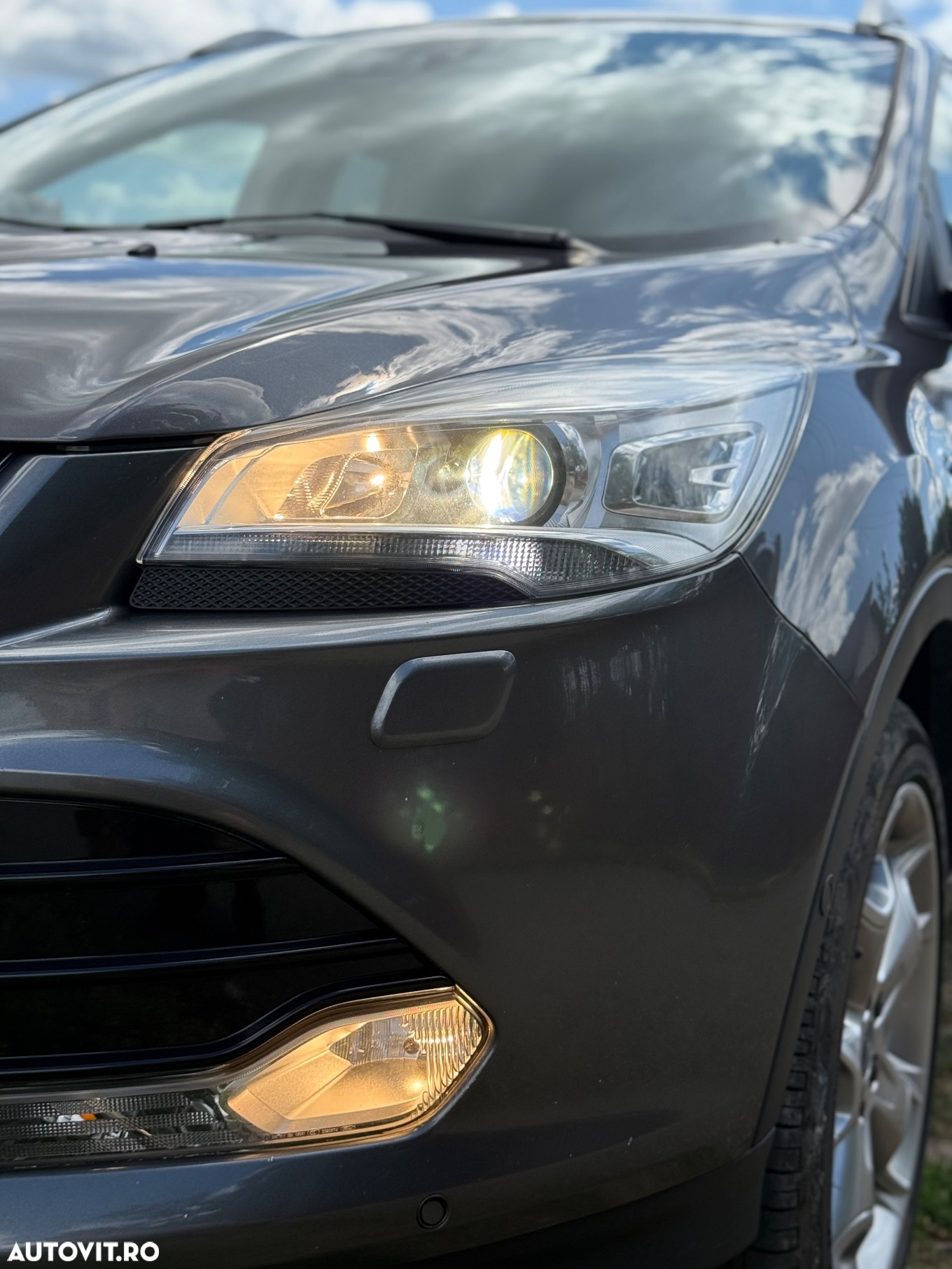 Ford Kuga 2.0 TDCi 4WD Powershift Titanium - 30