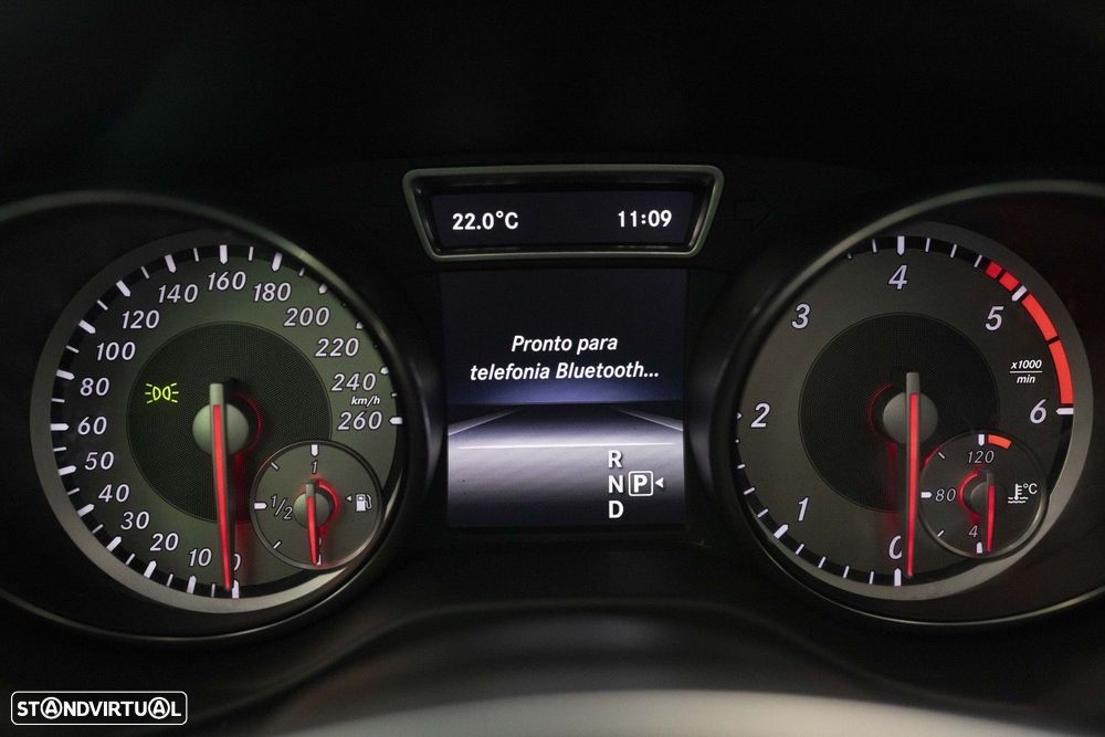 Mercedes-Benz CLA 220 d Shooting Brake AMG Line Aut. - 23