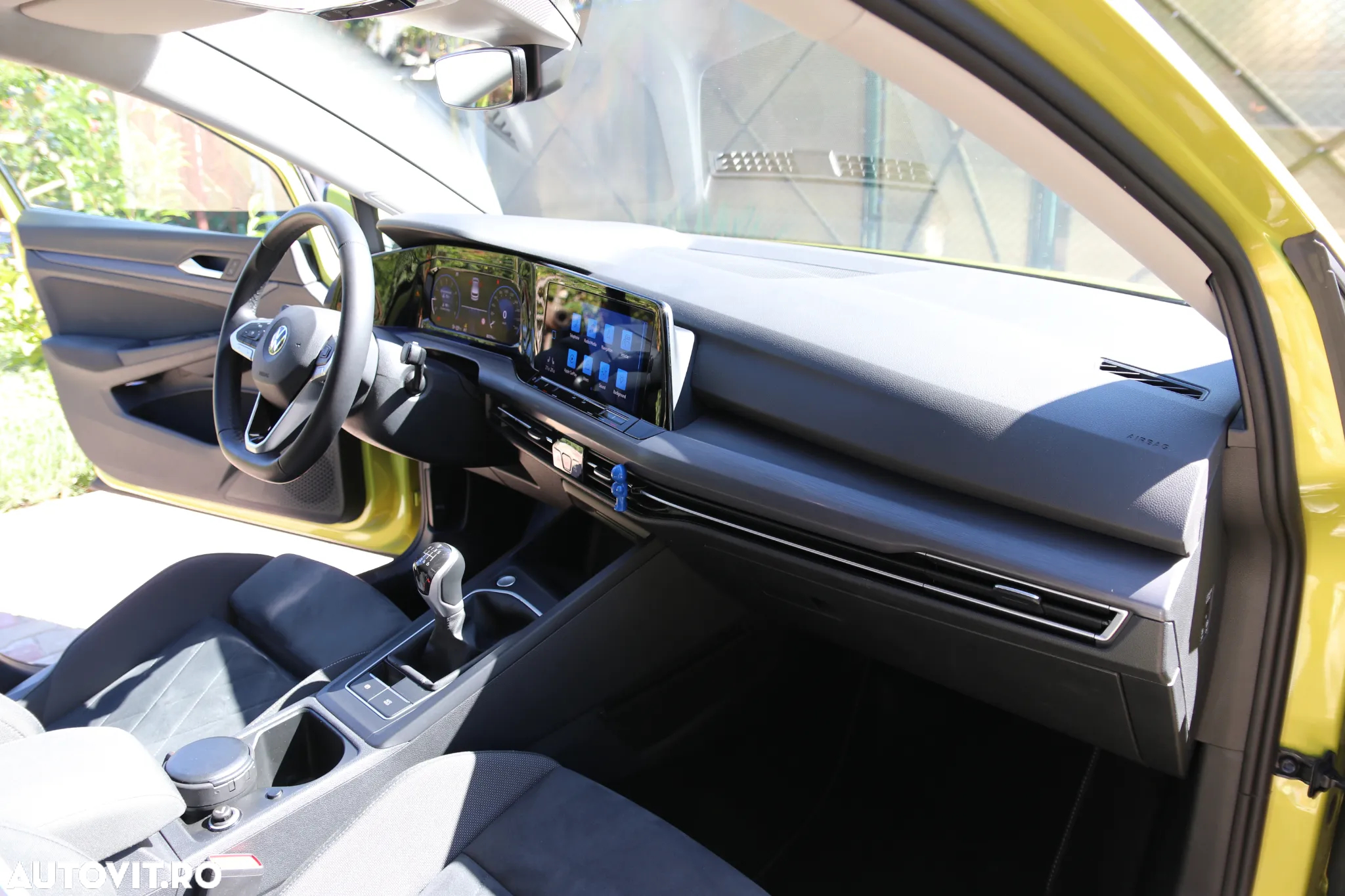Volkswagen Golf 1.5 TSI ACT Style - 13