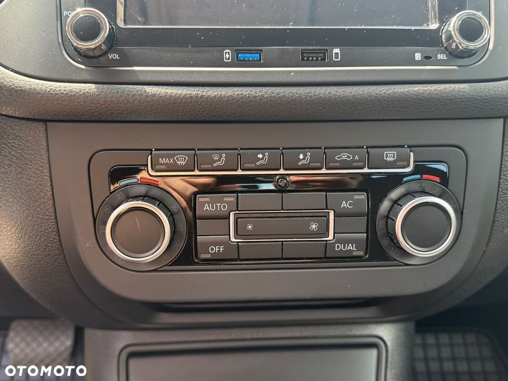 Volkswagen Golf Plus - 22
