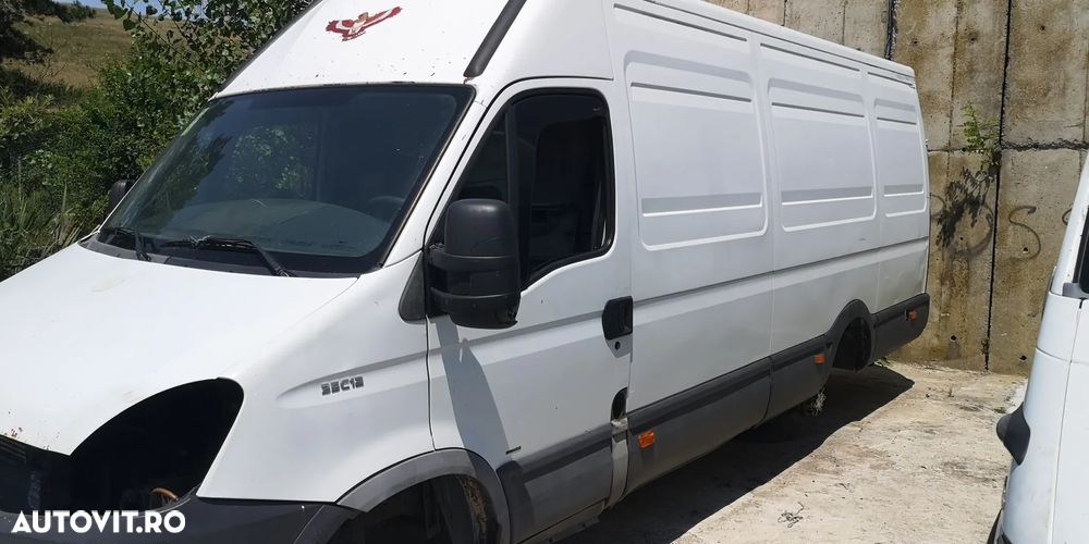 Iveco Daily 2.3 motor cutie viteze injectoare pompa inalte - 10