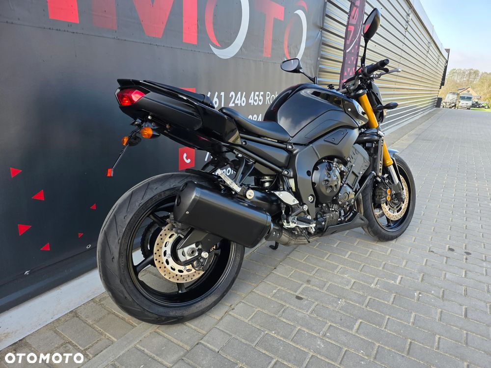 Yamaha FZ8 - 31