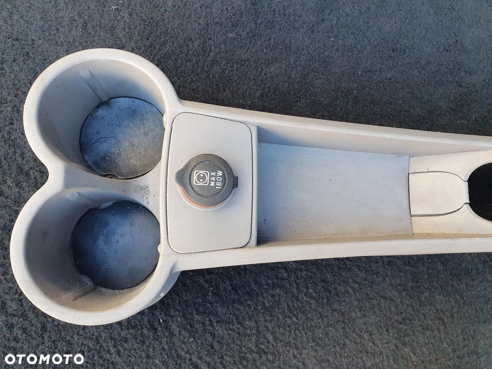 FIAT PANDA II TUNEL ŚRODKOWY UCHWYT NA KUBKI CUPHOLDER GNIAZDO ZAPALNICZKI 735336465 ORYGINAŁ - 2