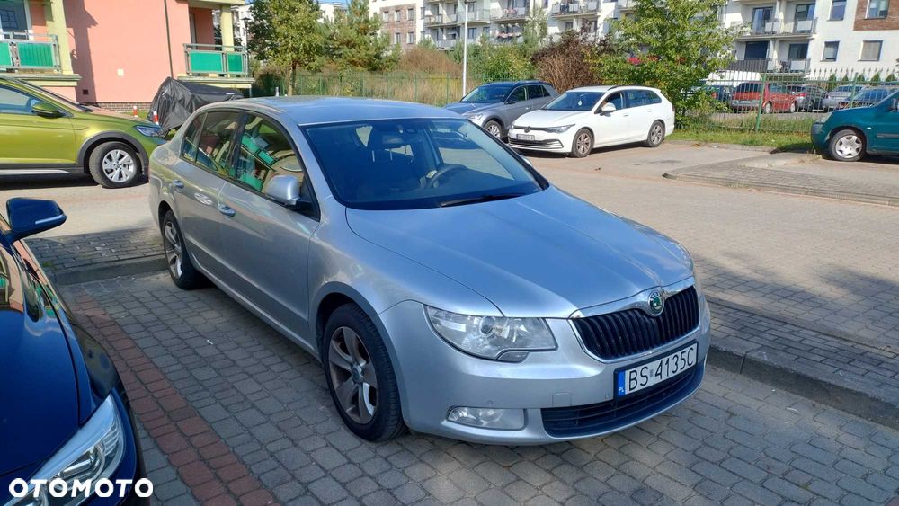 Skoda Superb - 2