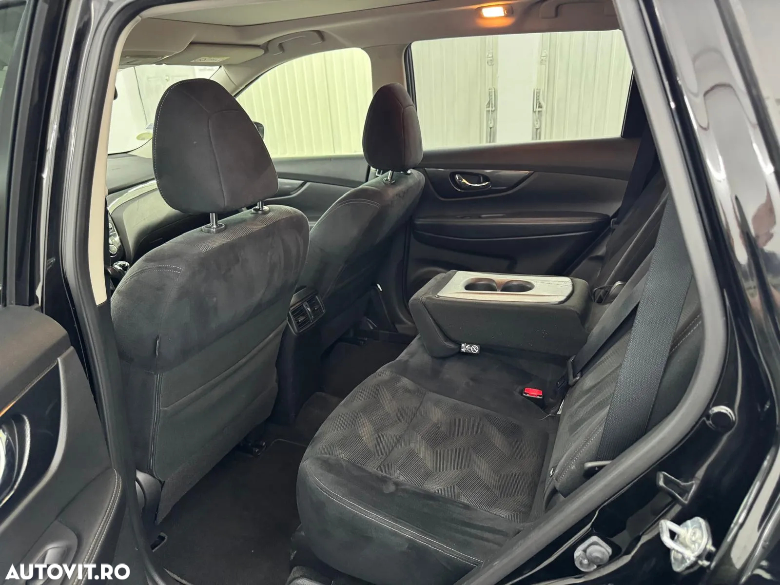 Nissan X-Trail 1.6 dCi N-Connecta - 7