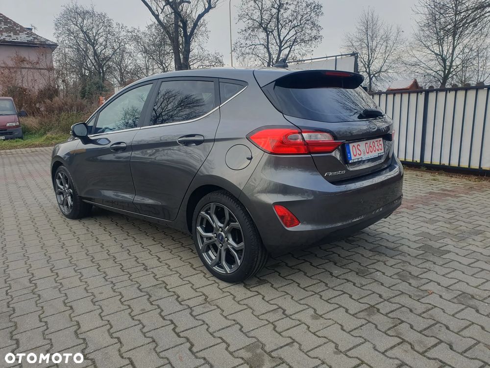 Ford Fiesta 1.0 EcoBoost S&S TITANIUM - 4
