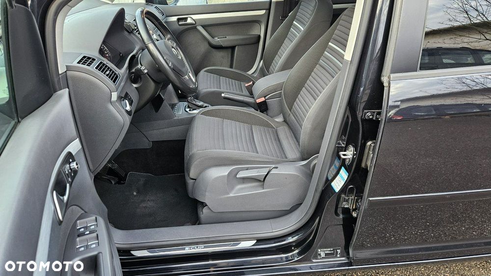 Volkswagen Touran 1.6 TDI DPF DSG Cup - 14