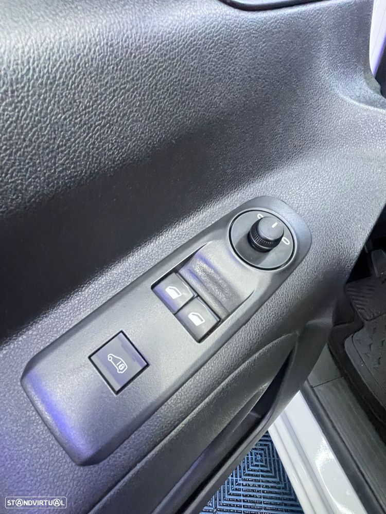 Opel Combo - 11