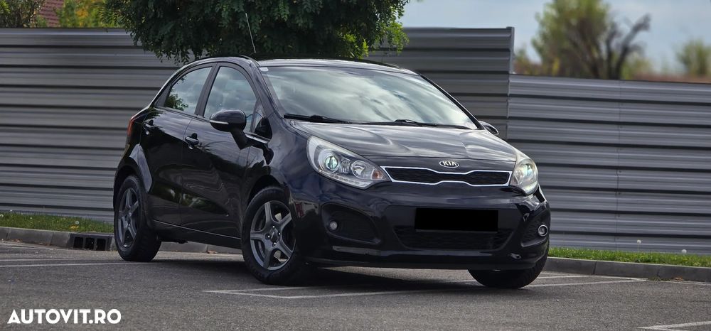 Kia Rio 1.2 GSL COMFORT - 1
