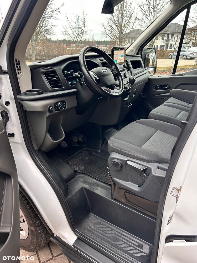 Ford Transit - 30