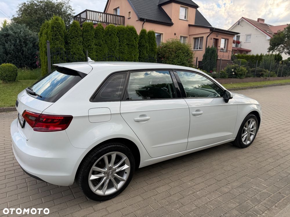 Audi A3 Sportback 1.2 TFSI Attraction - 16
