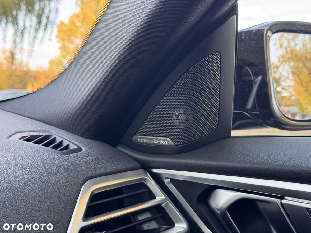 BMW Seria 4 M440i xDrive mHEV - 21