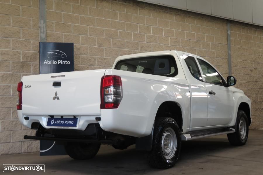 Mitsubishi L200 L200 2.3 DI-D Space Cab Campera 4WD - IVA DEDUTÍVEL - 23