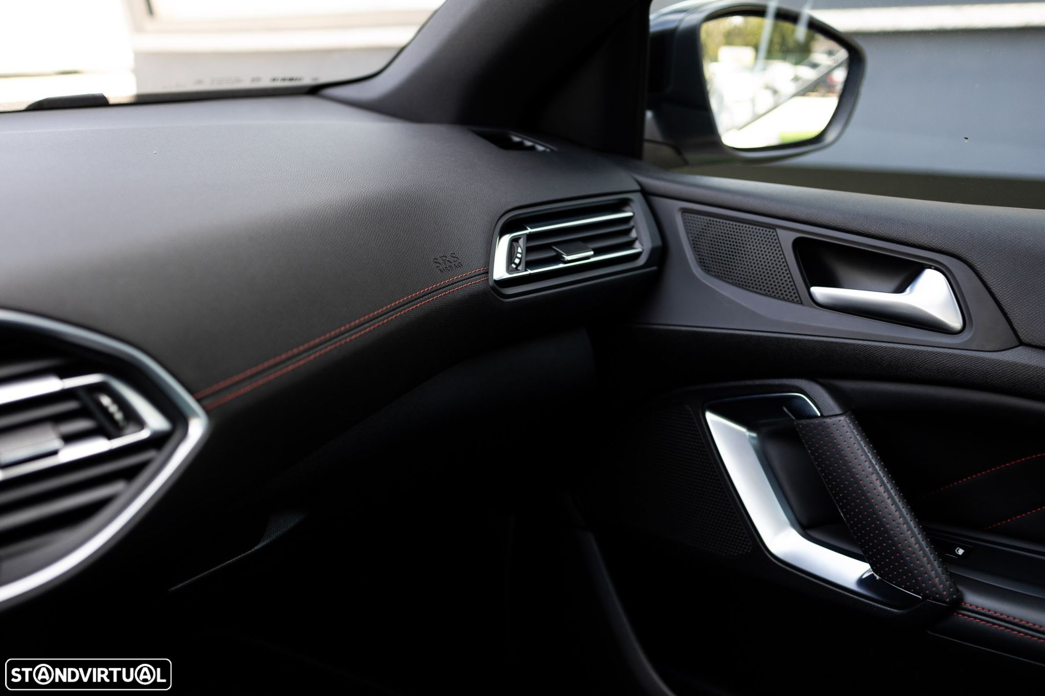 Peugeot 308 SW 1.6 BlueHDi GT Line - 28