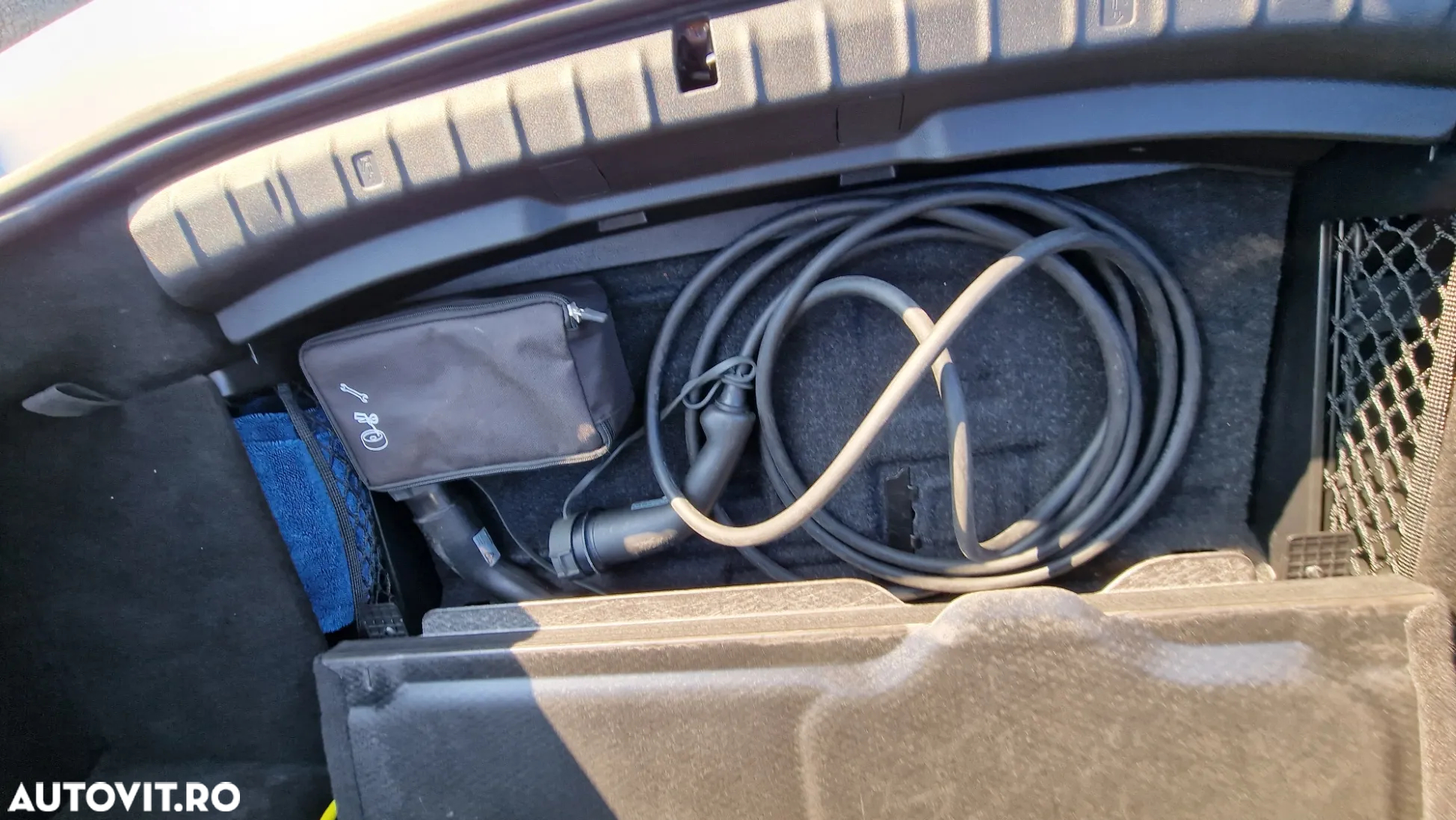 BMW Seria 5 530e AT PHEV - 27