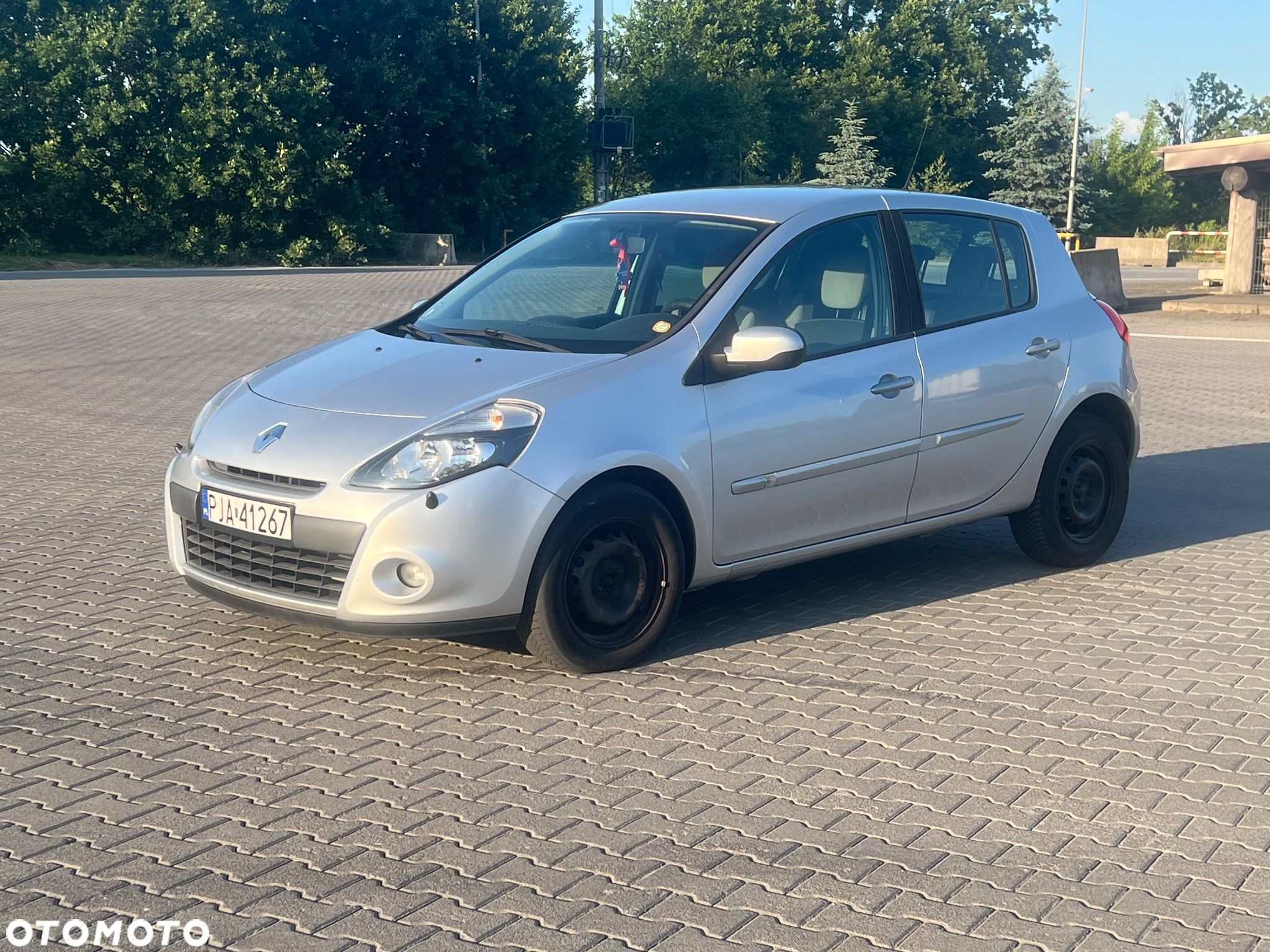 Renault Clio 1.5 dCi 75 Expression - 1