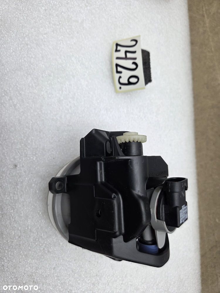 Toyota rav4 Prius lexus ES 350H 81220-47010 halogen lewy - 4