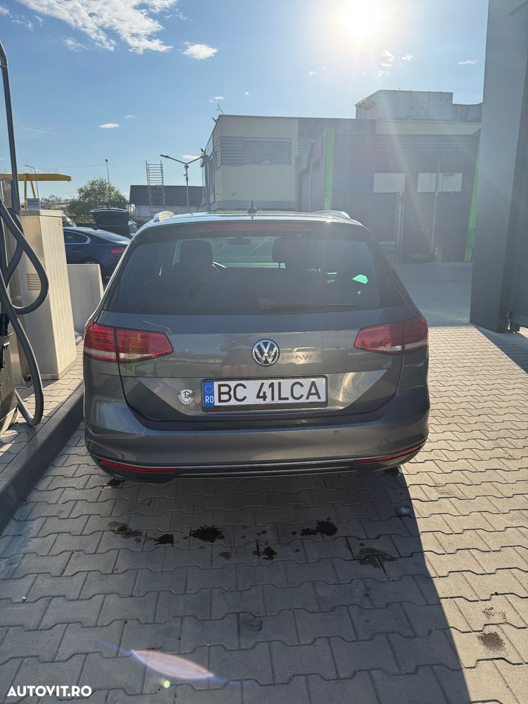 Volkswagen Passat 2.0 TDI DSG (BlueMotion Technology) Comfortline - 4