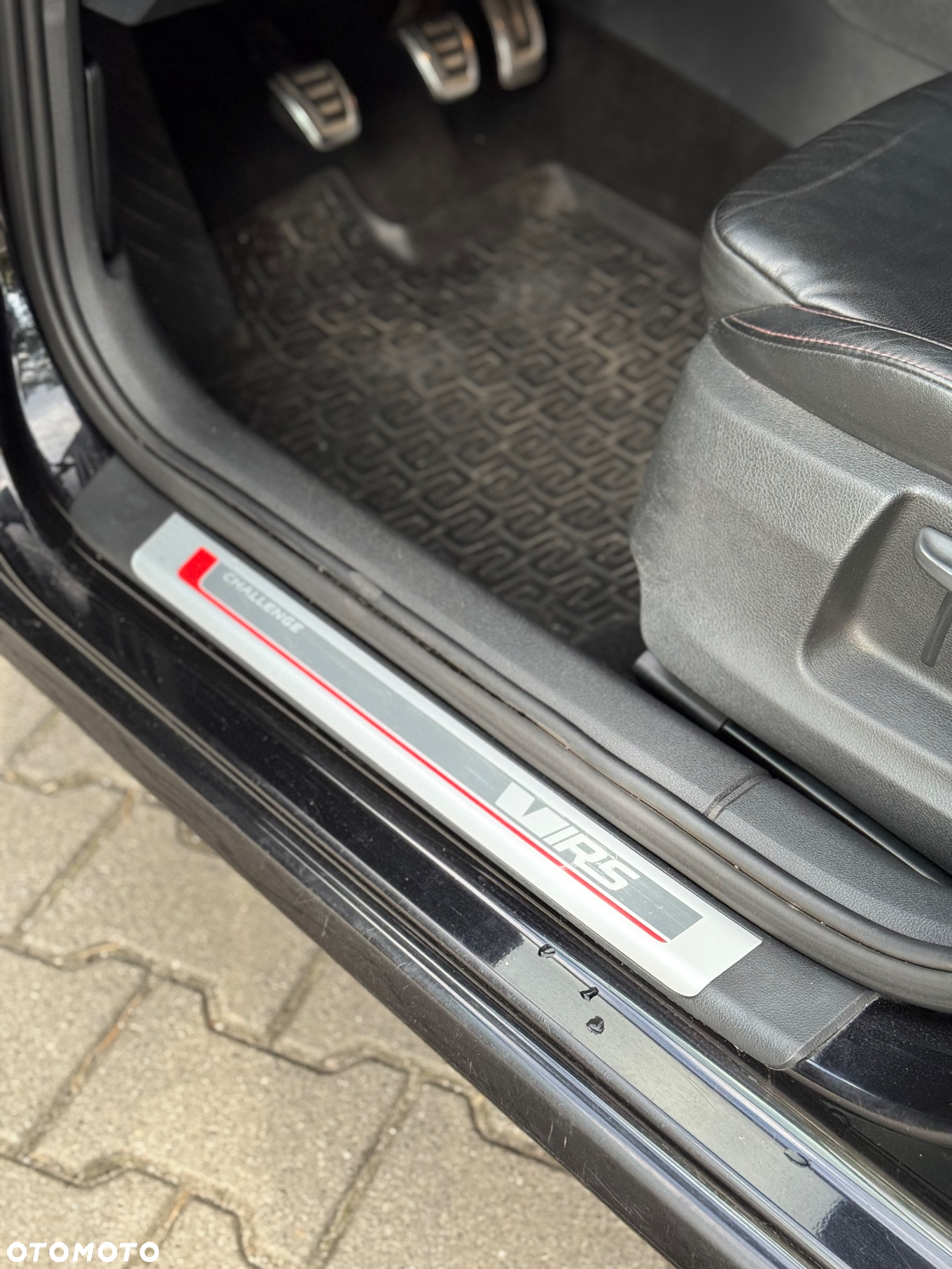 Skoda Octavia Combi 2.0 TDI RS - 39