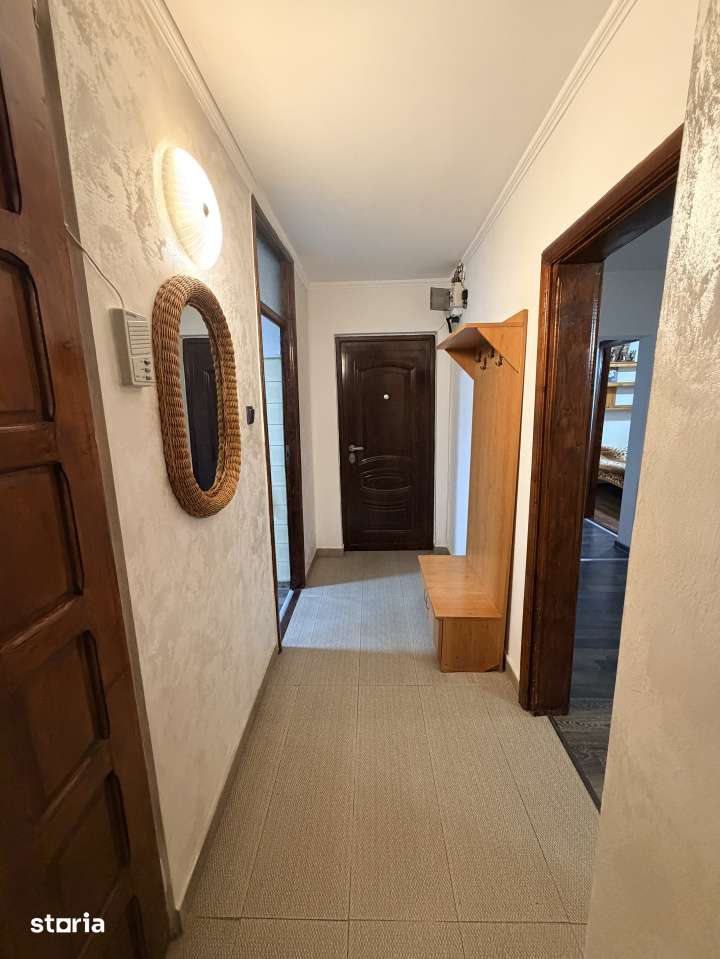 Apartament 4 camere decomandat, 98 mp, zona 1 Mai - Parcul Romanescu — fotografia 1