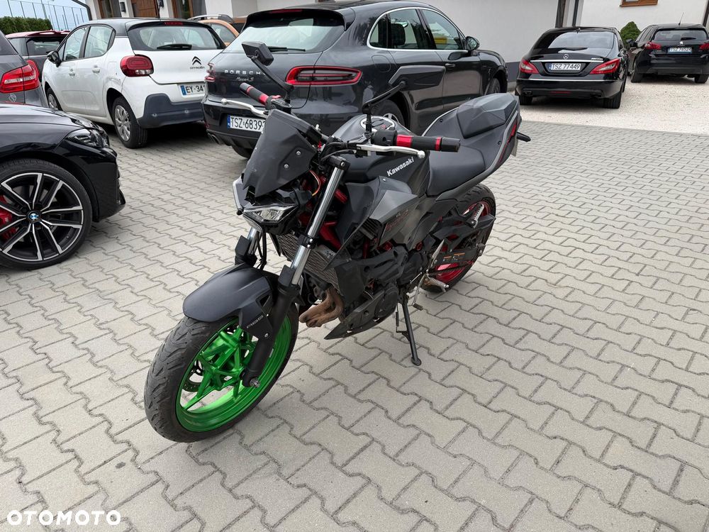 Kawasaki Z - 1