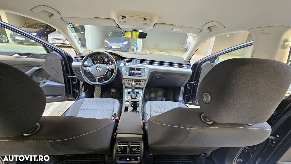 Volkswagen Passat - 3