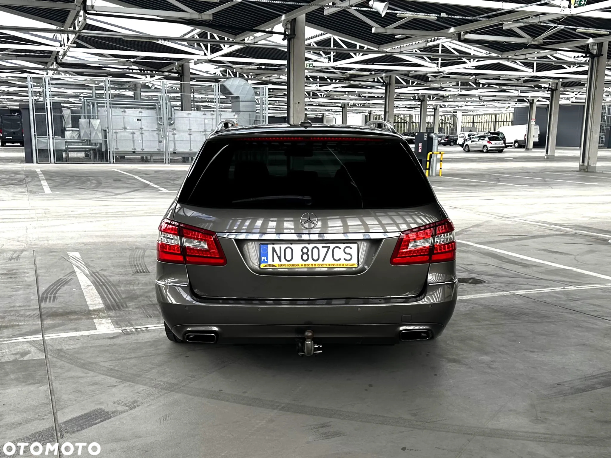 Mercedes-Benz Klasa E 200 T CGI BlueEFFICIENCY 7G-TRONIC Avantgarde - 8