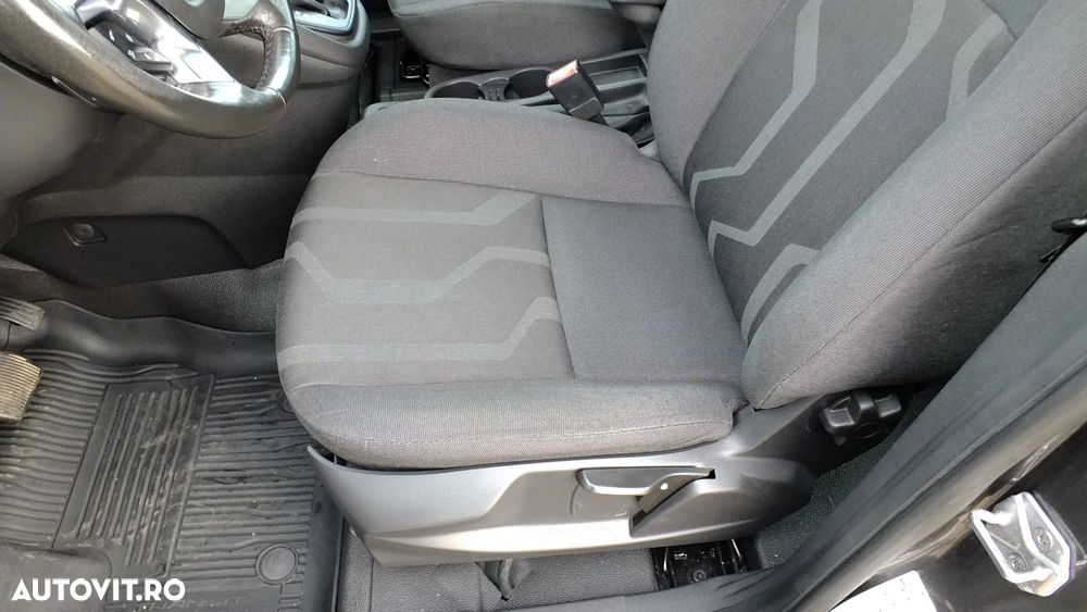 Ford Transit Conect - 22