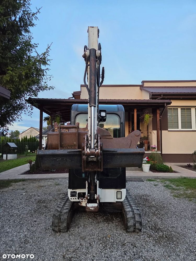 Bobcat 322 - 9