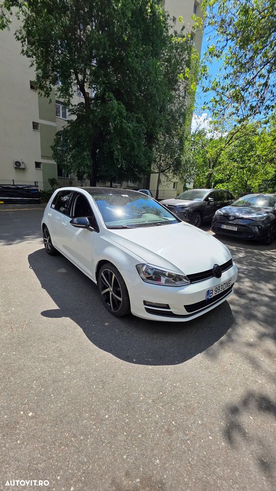 Volkswagen Golf 1.6 TDI DPF BlueMotion Technology Comfortline - 1