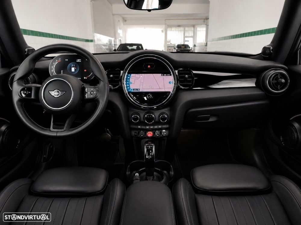 MINI 3 Portas Cooper Auto - 13
