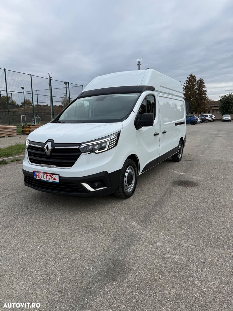 Renault Trafic L2H2 - 1
