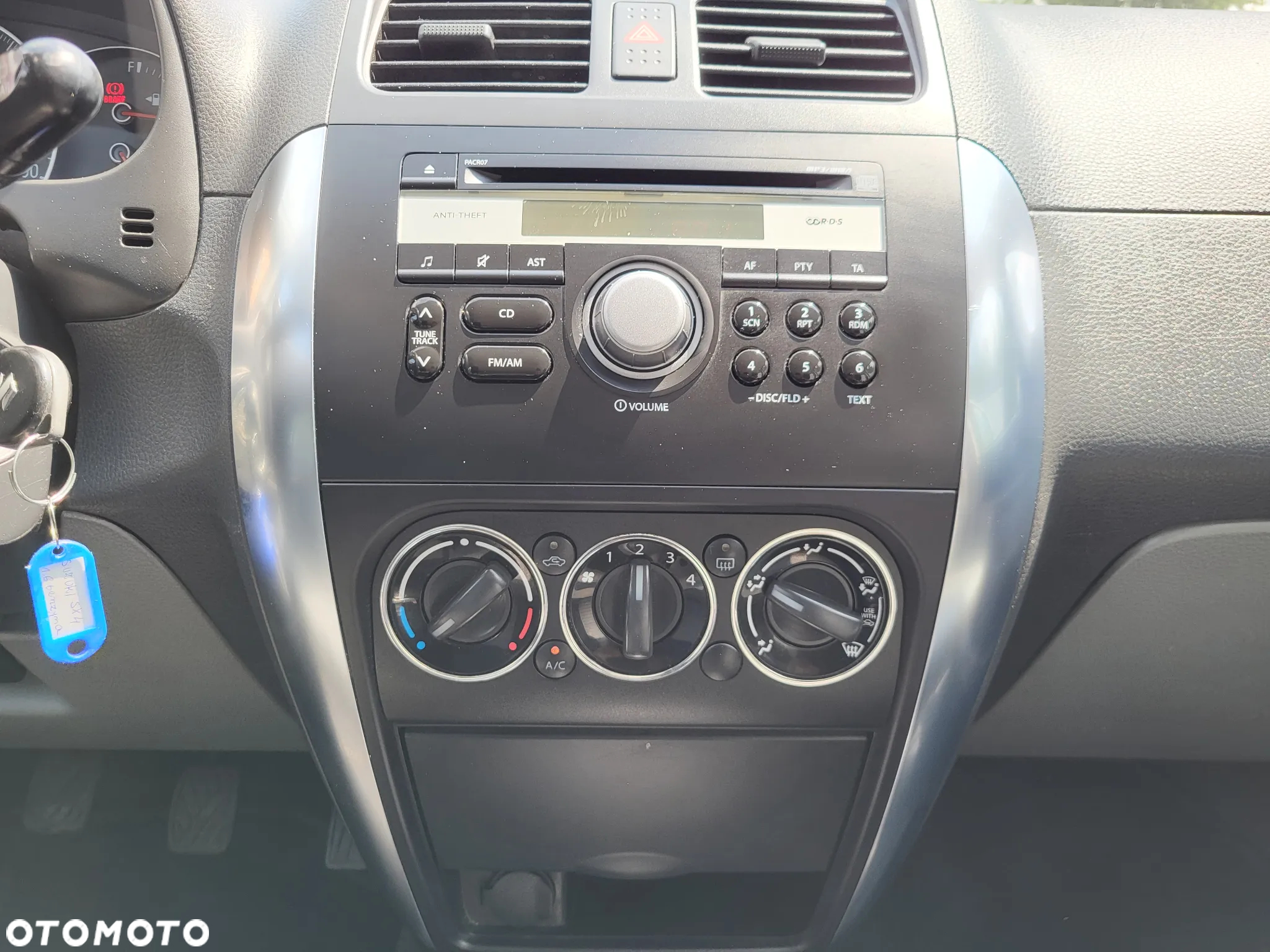 Suzuki SX4 1.6 GS / Premium - 7
