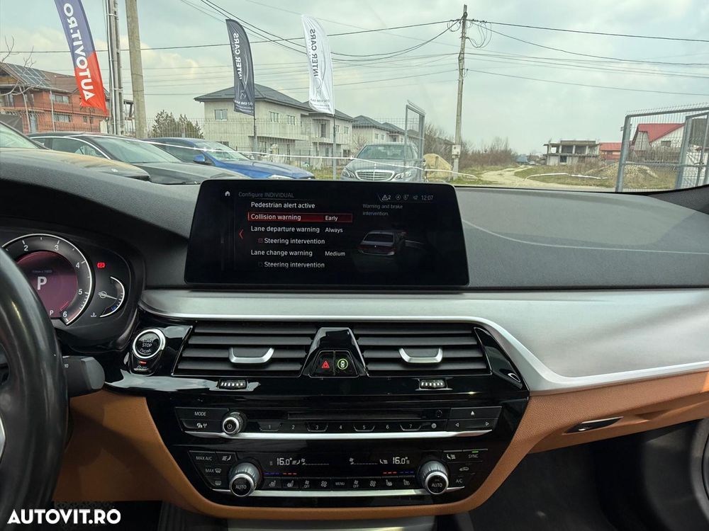 BMW Seria 5 520d EfficientDynamics Edition AT - 14