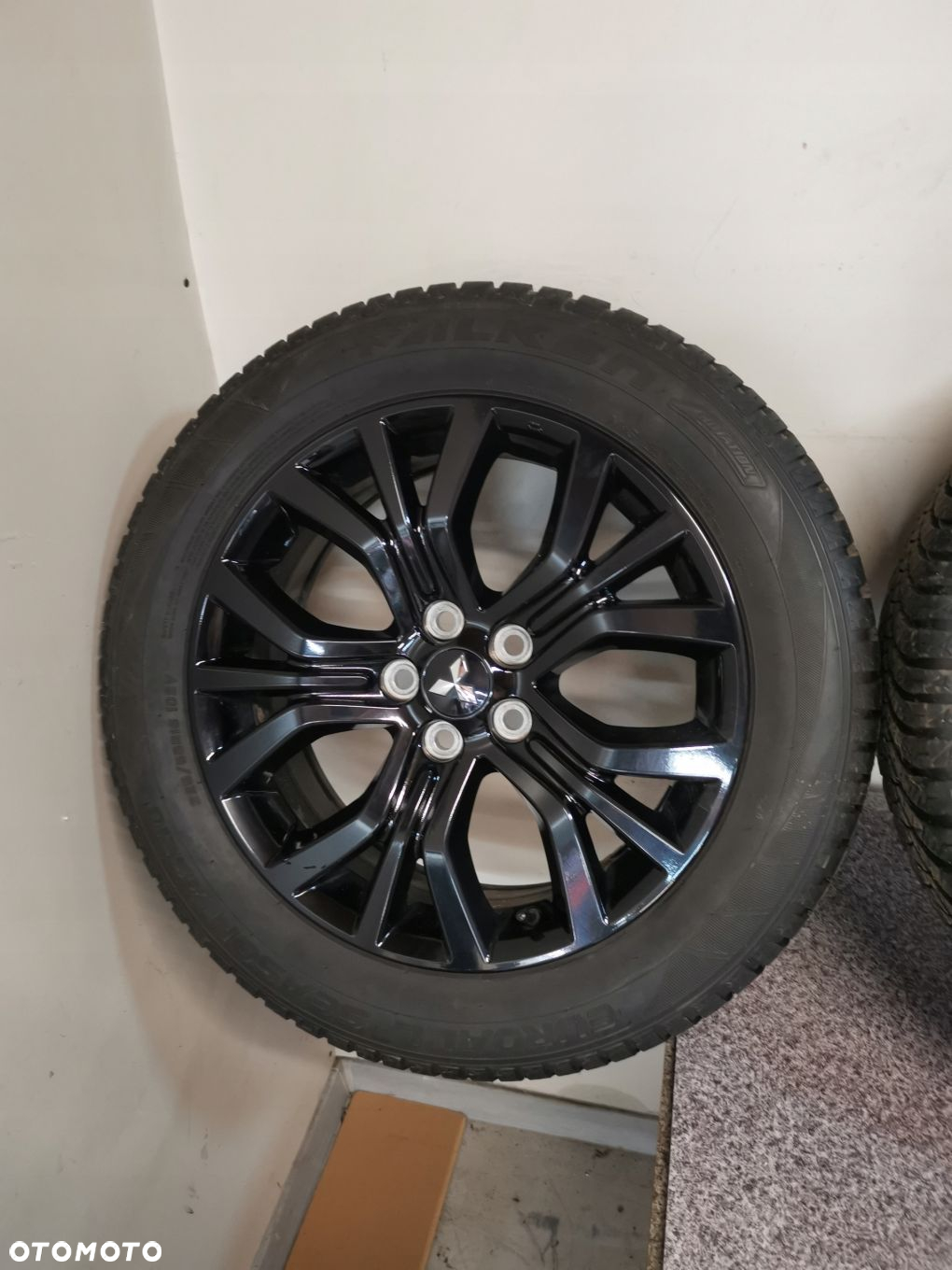 OUTLANDER ASX KOLA FELGI OPONY 225/55R18 ZIMA 2022ROK FALKEN ZIMA 7.3MM - 6