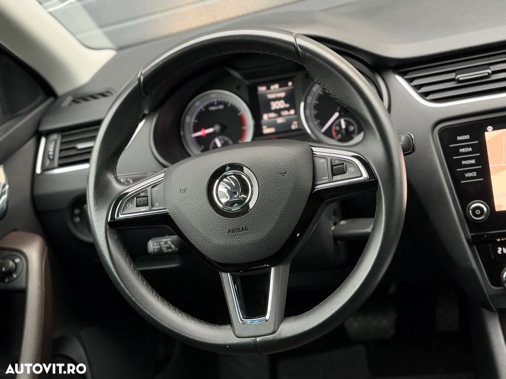 Skoda Octavia Combi 1.5 TGI G-TEC DSG Ambition - 24